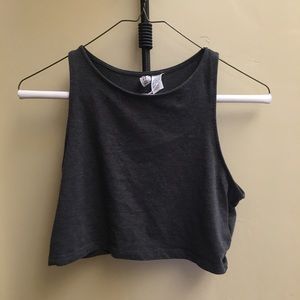 Tank top crop